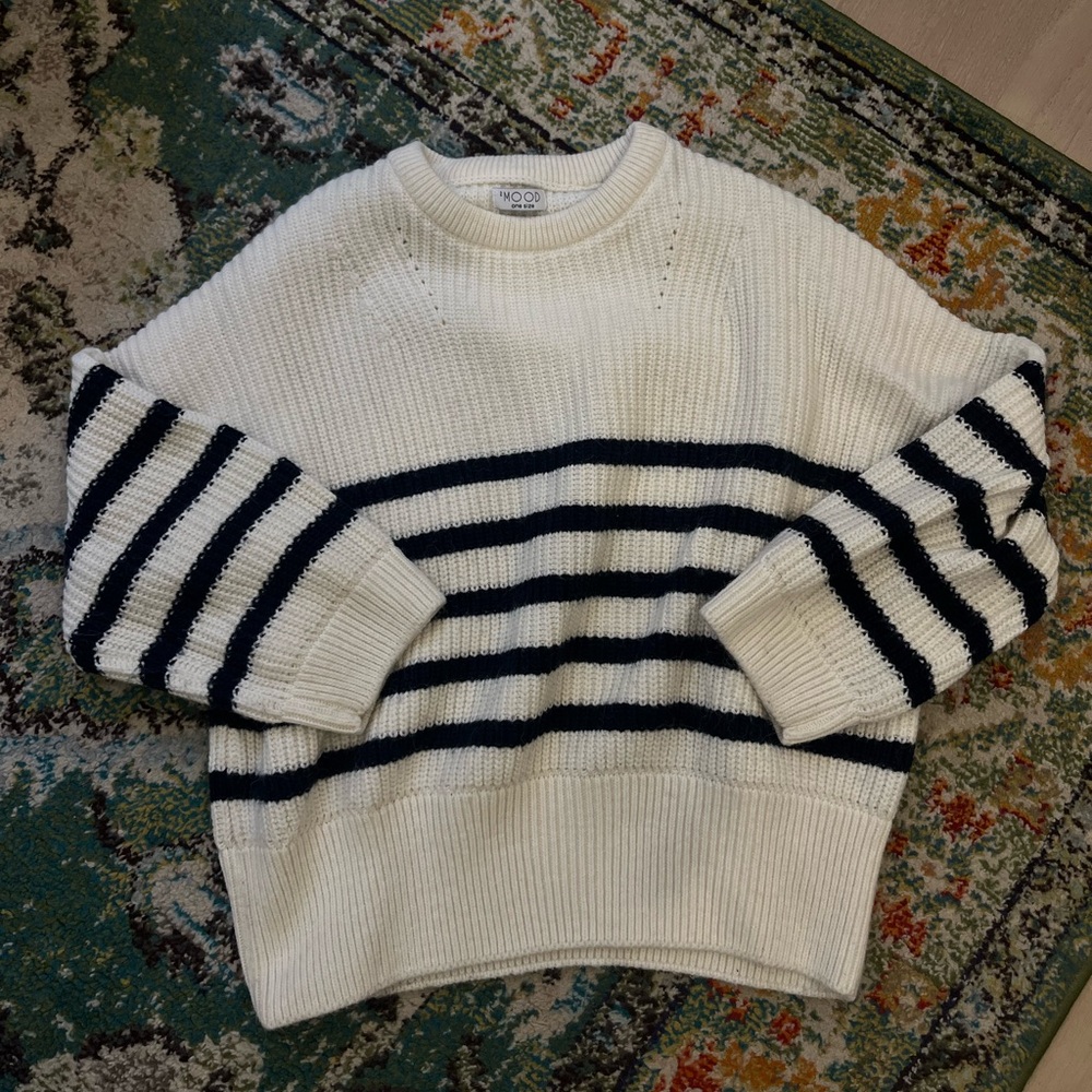 Oversized White and Navy striped knit sweater